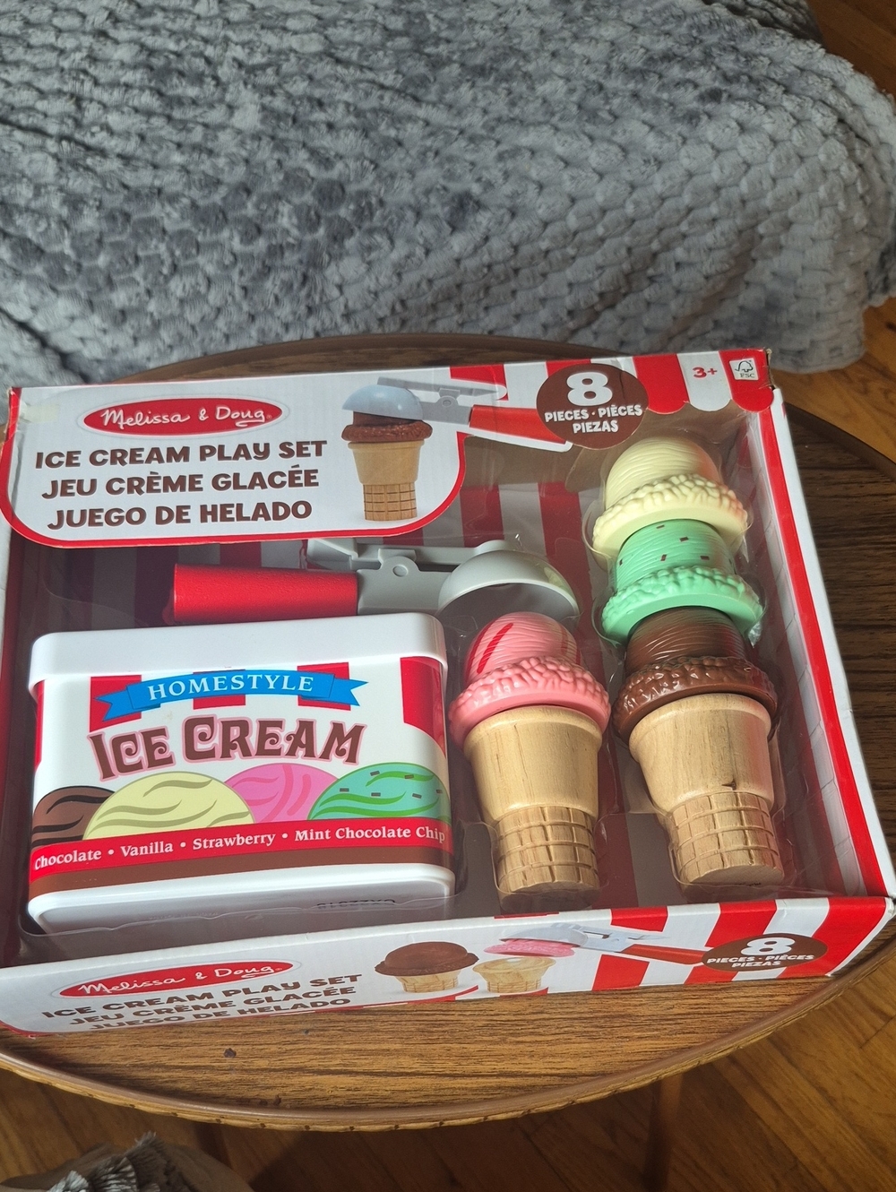 Bee Melissa & Doug Ice Cream Play Set - Pink, Green, Yellow, Brown